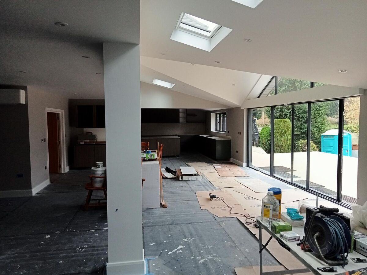 painting and decorating Metro Central Heights, SE17